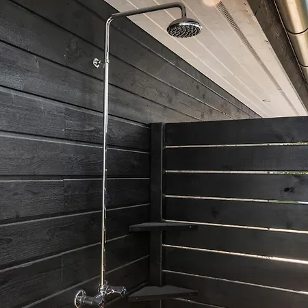 3 Bedroom Lovely In *